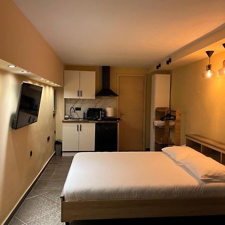 Evexia Apartment Kavala Bagian luar foto